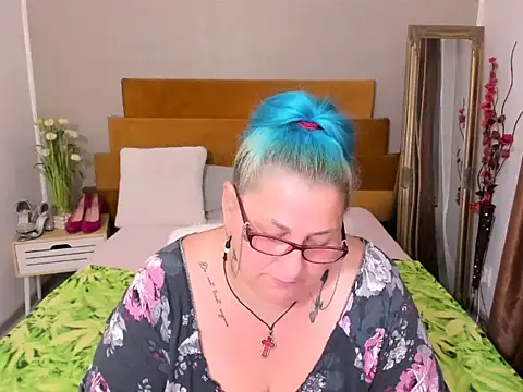 Sugarmommy_69X Adlı Modelin Canlı XXX Sohbeti
