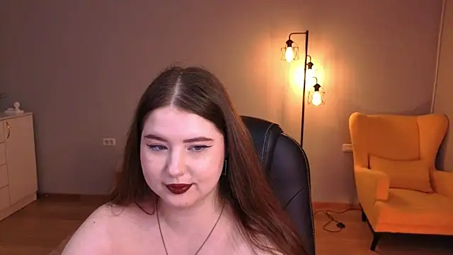 PixelGoddess Adlı Modelin Canlı XXX Sohbeti
