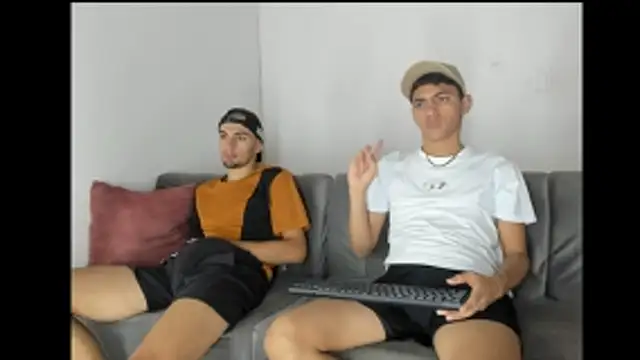 Chat XXX en directo de Charlie_Scorpion