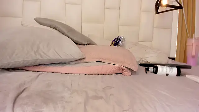 צ'אט XXX בשידור חי של alana__ramos