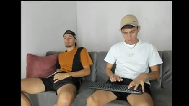 Charlie_Scorpion Live XXX-chat