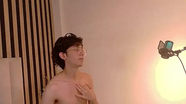 Twink_Sebas7's Live XXX Chat