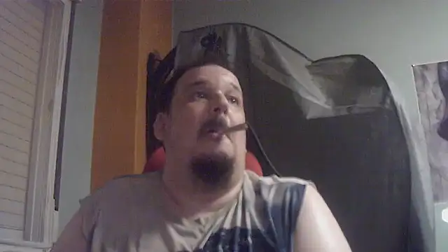 porkorossy's Live XXX Chat