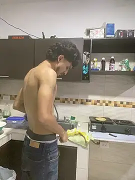 دردشة Kriss_Edwards الجنسية المباشرة