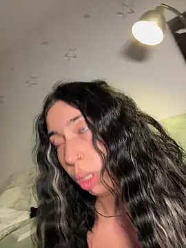 Онлайн чат XXX KimArts