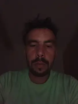 Luxxos XXX чат на живо