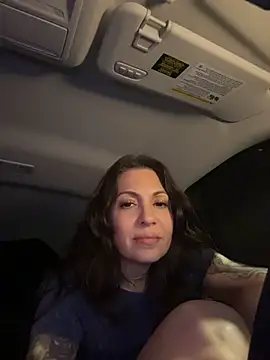 BeautifulMesss XXX чат на живо