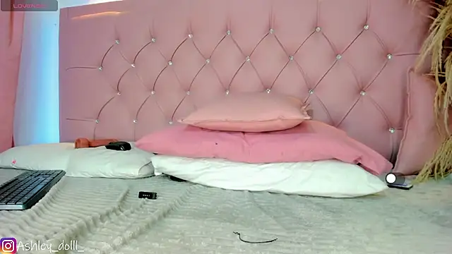 Chatroom XXX en direct de Ashley_dolll