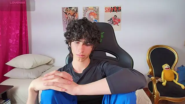 Nude_Boy18 – Naživo XXX chat