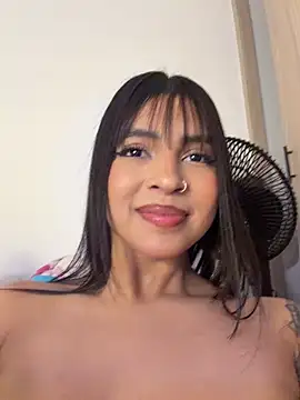 Chatroom XXX en direct de Chel__