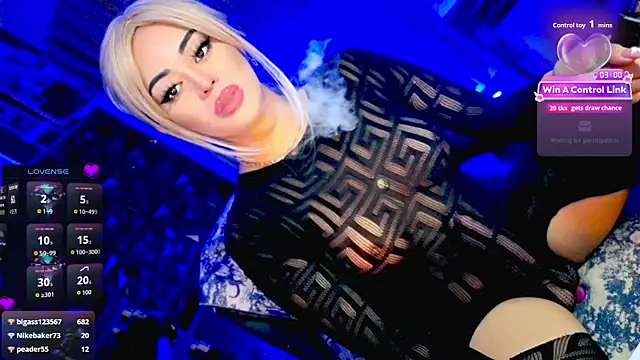 KYLIE_SHEMALE's Live XXX Chat
