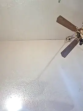 دردشة DaddyAndSplashQueen الجنسية المباشرة