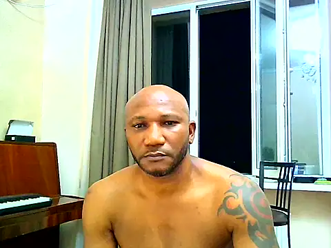 Choco_Man élő XXX-chatje