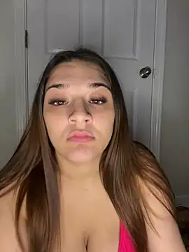 Chat +18 de treasurebabii ao vivo