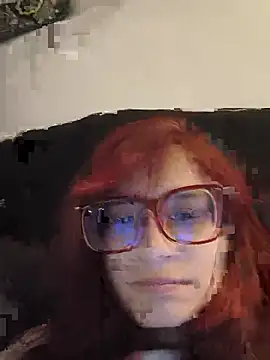 RedMeloddy's Live XXX Chat