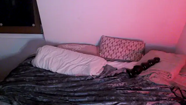 Chat +18 de KynekoBtbf ao vivo