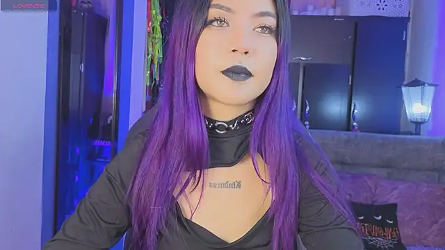 Chat +18 de Katyuska_Sg1 ao vivo