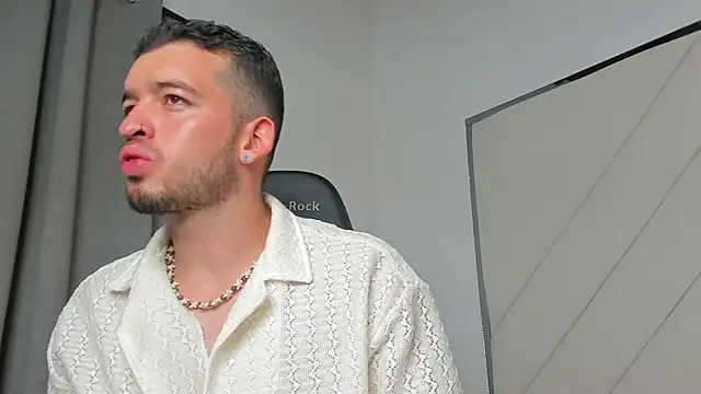 Živý XXX chat Logan_WolfJS