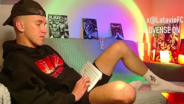 Czat XXX na żywo – Midnighter_