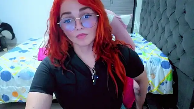 צ'אט XXX בשידור חי של Alexatexa2929