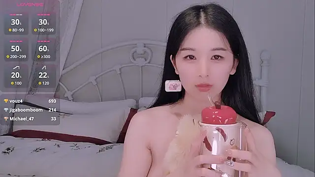 Chat XXX en directo de BingLin-