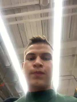 XXX chat uživo modela _Leo_Boy