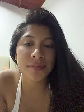 LinnaGardenia's Live XXX Chat