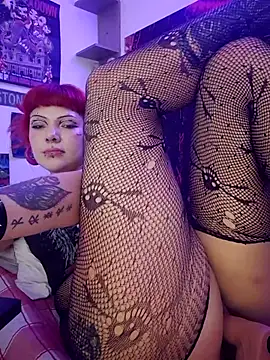 Sarah-Stonern Live XXX chat