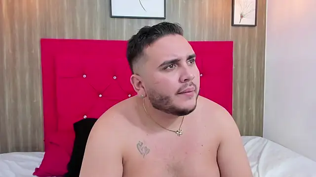 Tyler_Gaell élő XXX-chatje