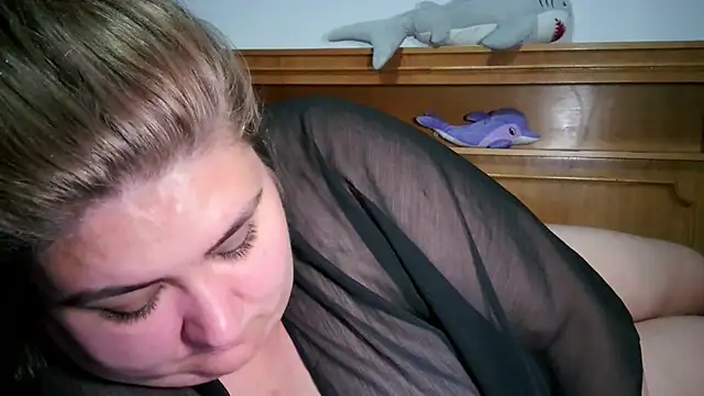 nichollen Live XXX chat