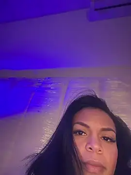צ'אט XXX בשידור חי של Charly_
