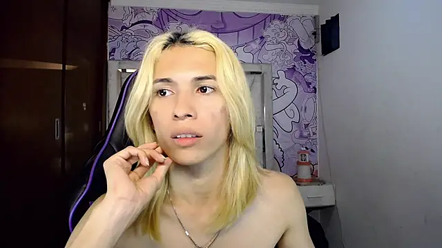 XXX chat uživo modela Larry_craft