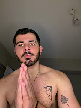 دردشة Kissbiceps الجنسية المباشرة