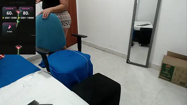 LAURA_Foxht Live XXX-Chat