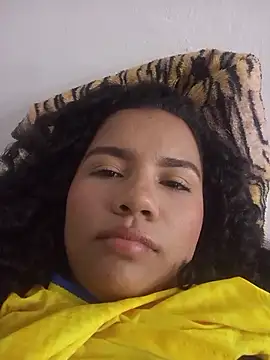 XXX chat uživo modela TamaraaHoney
