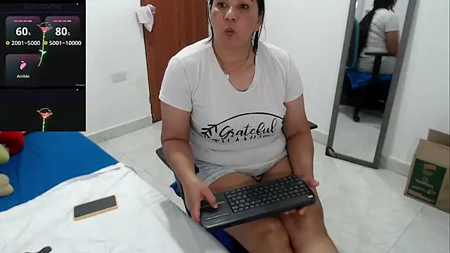 LAURA_Foxht: απευθείας συνομιλία ΧΧΧ