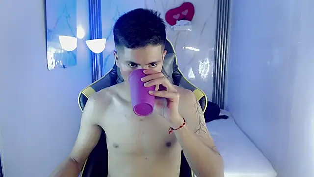 Ascii_one Chat XXX in diretta