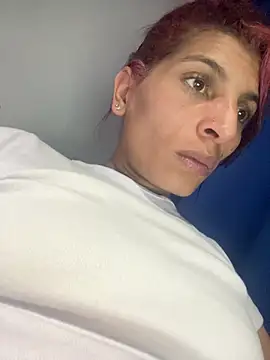 ImCrazzy's Live XXX Chat