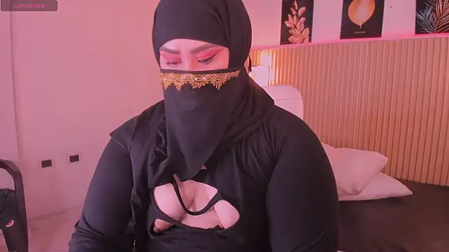 Živý XXX chat samanee_konn