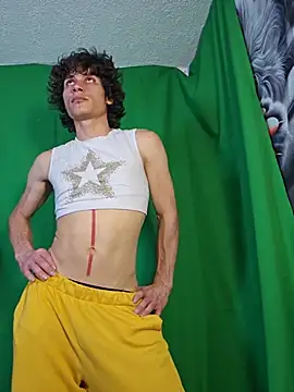 LittleTymmy's Live XXX Chat