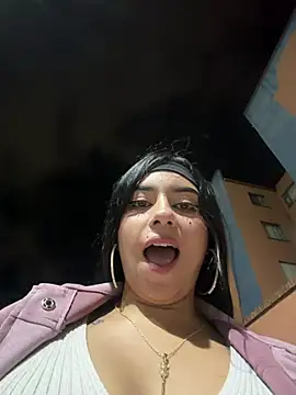 LilacNoir Chat XXX live