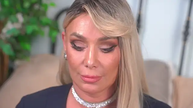 Chat XXX ao vivo de IsadoraDunkan