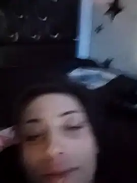 XXX chat uživo modela KattyBerryX