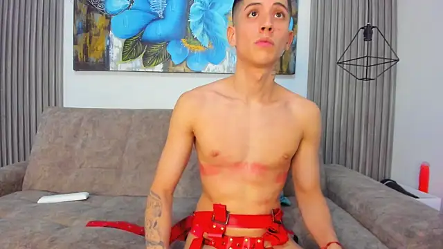 Steven_21Cm Chat XXX in diretta