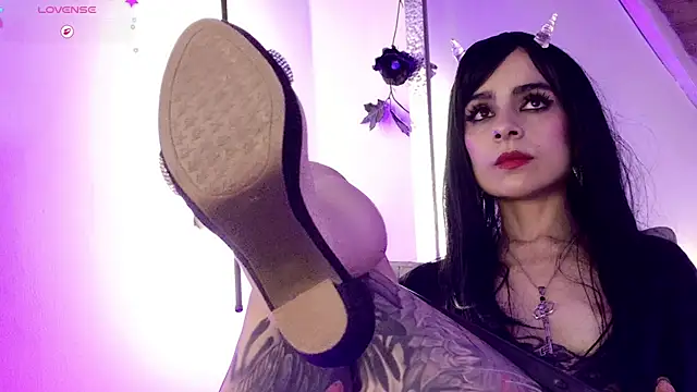 Alice_noir's Live XXX Chat