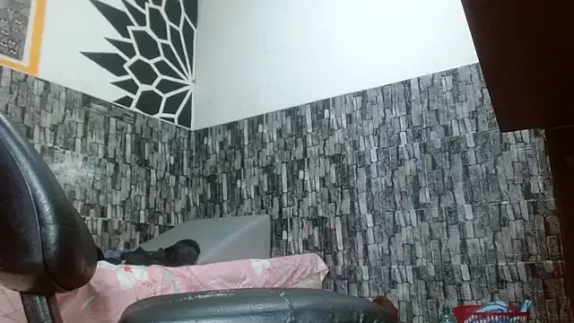 stripnolimitsn Live XXX chat