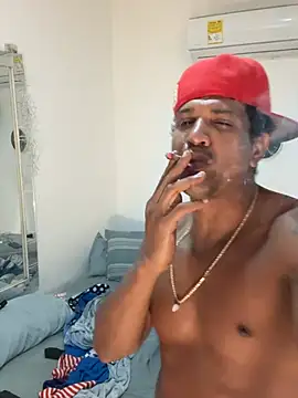 bigdick211292: απευθείας συνομιλία ΧΧΧ