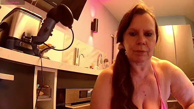 Chatroom XXX en direct de Endrocleia