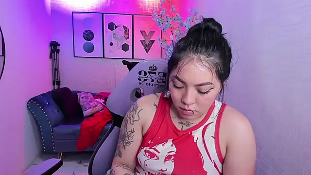 Isa_reel Chat XXX in diretta