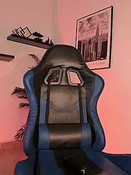 Chat XXX en directo de Derek_Vow